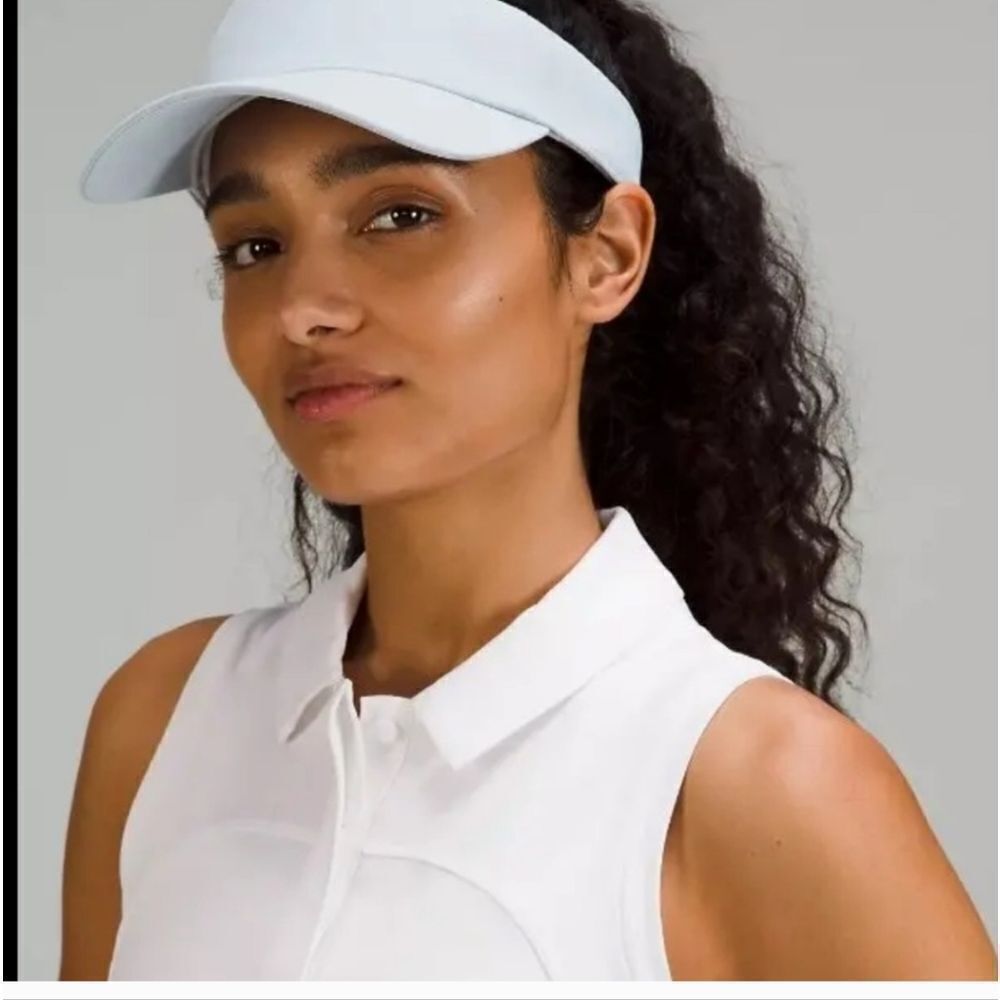 COPY - Lululemon light grey Visor. Regular band. S/m